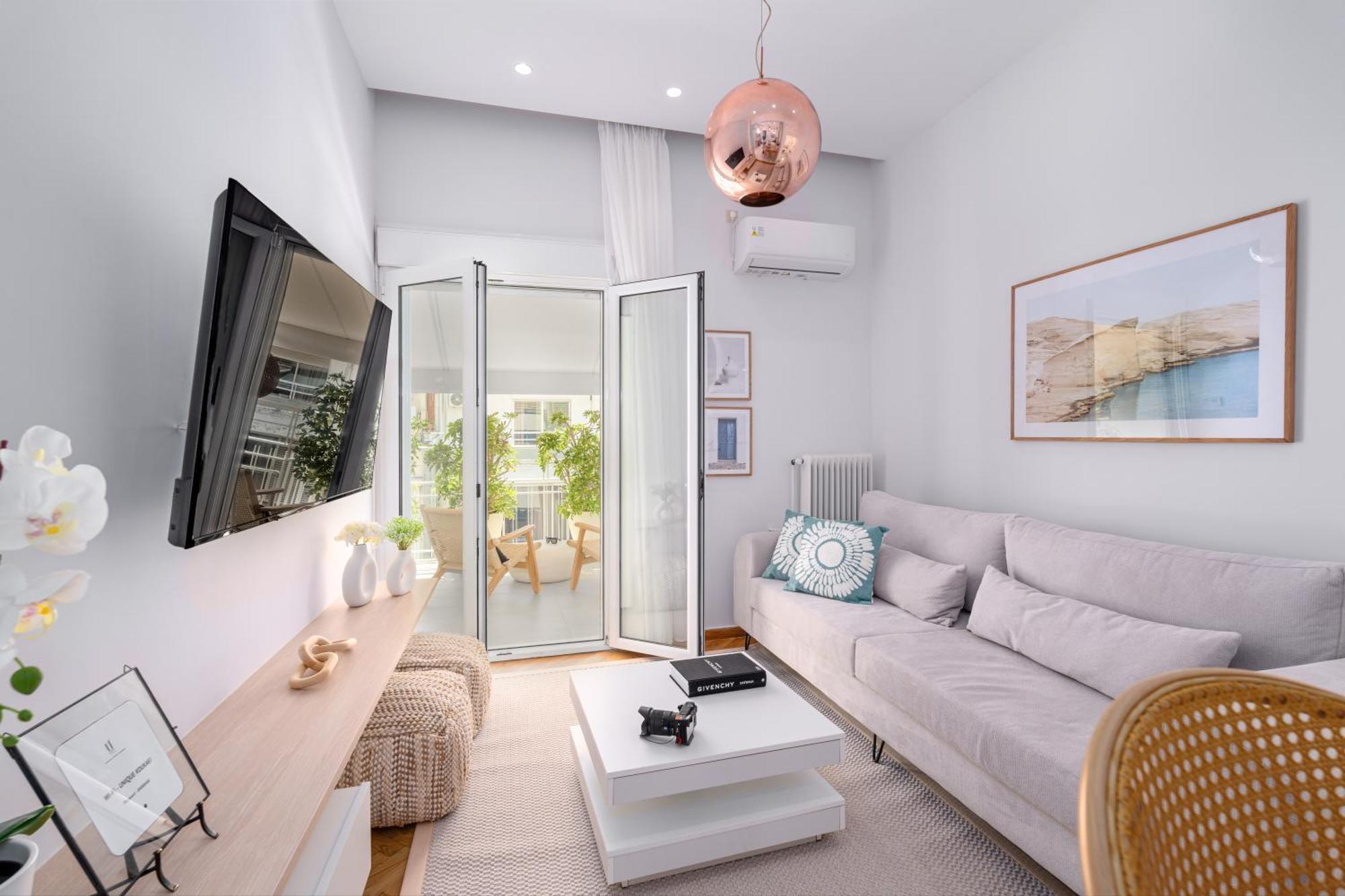 Unique Koukaki Three Bedroom Suite أثينا المظهر الخارجي الصورة